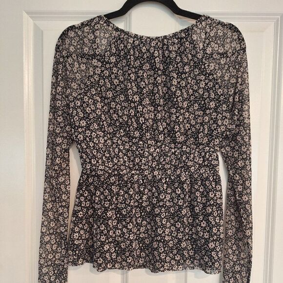 Mason & Belle Lace Blouse size S - Picture 3 of 7